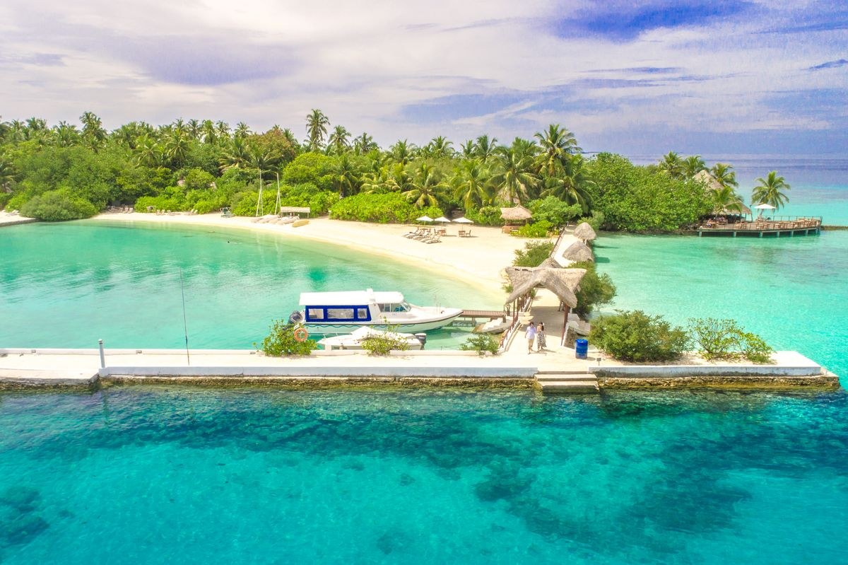 Maldives Paradise Escape