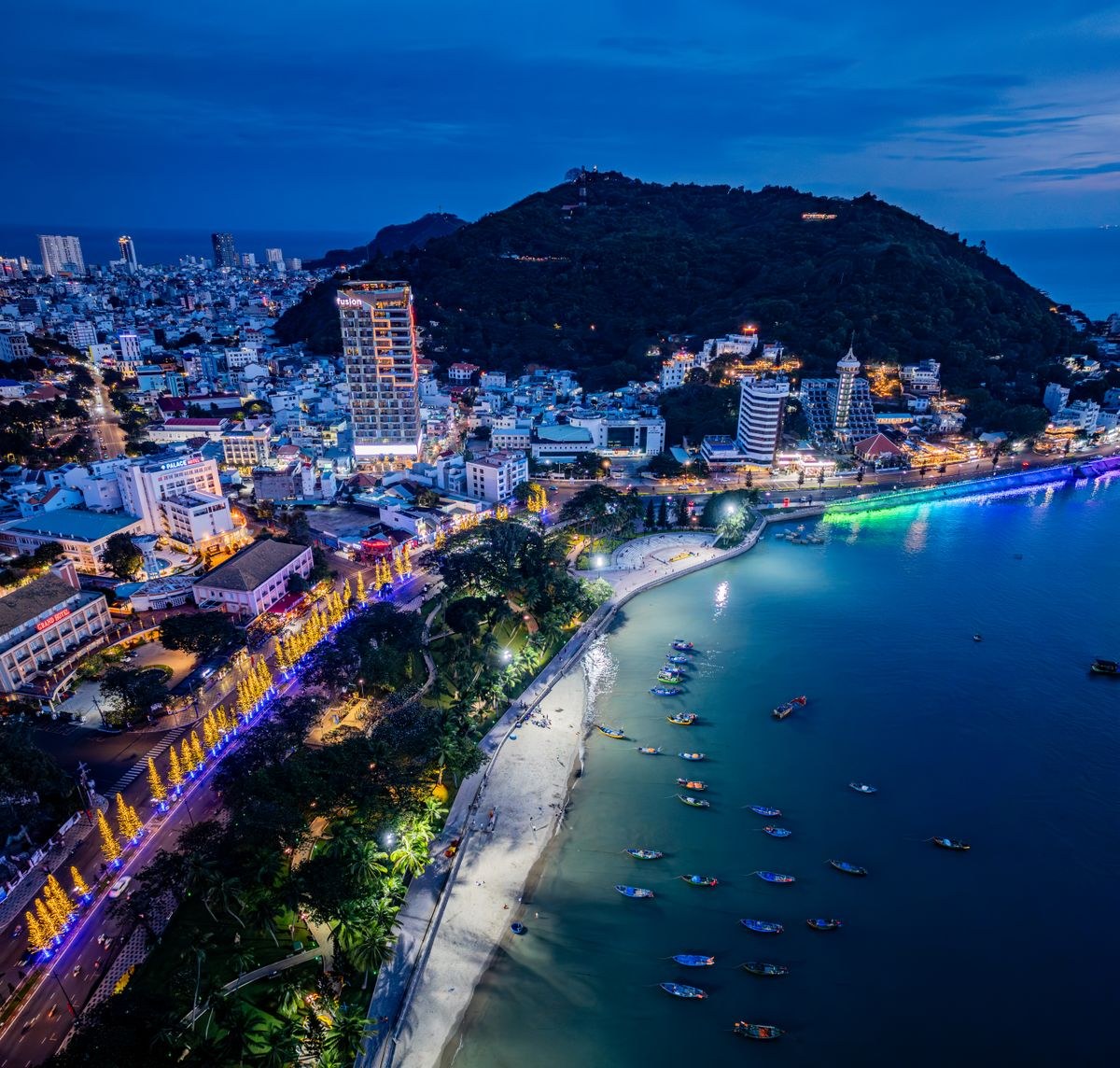 Splendid Vietnam Super Saver